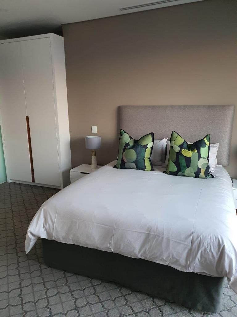 To Let 1 Bedroom Property for Rent in Sandton Central Gauteng