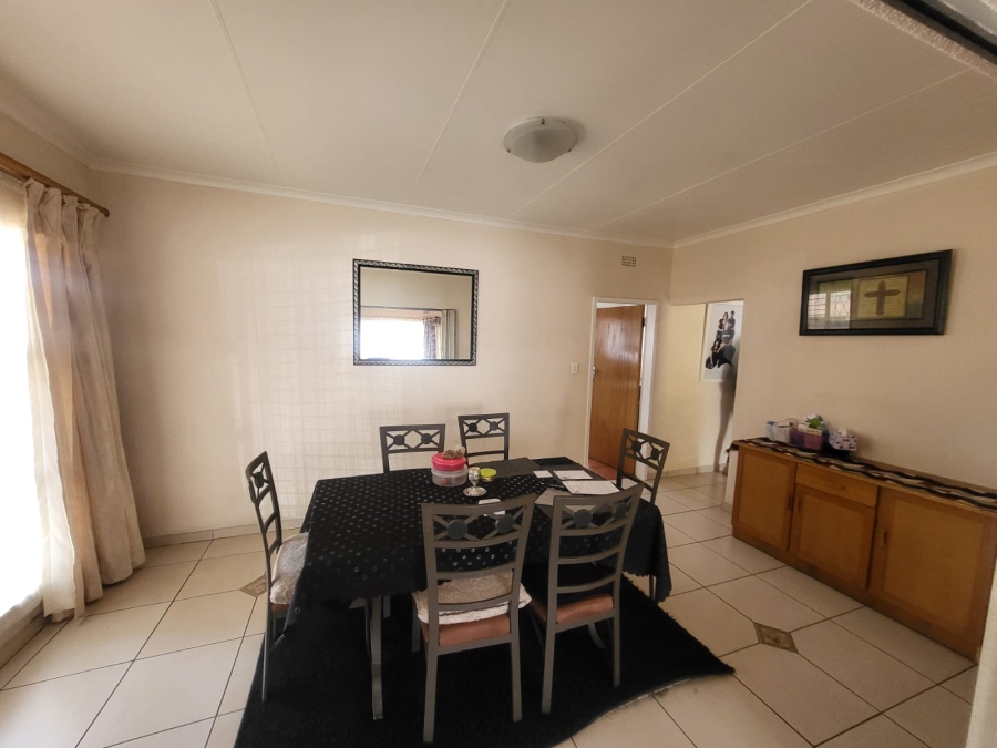 3 Bedroom Property for Sale in Risana Gauteng
