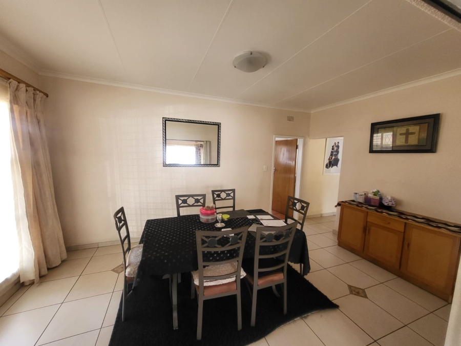 3 Bedroom Property for Sale in Risana Gauteng