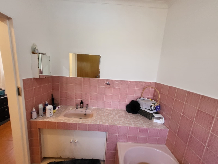 3 Bedroom Property for Sale in Risana Gauteng