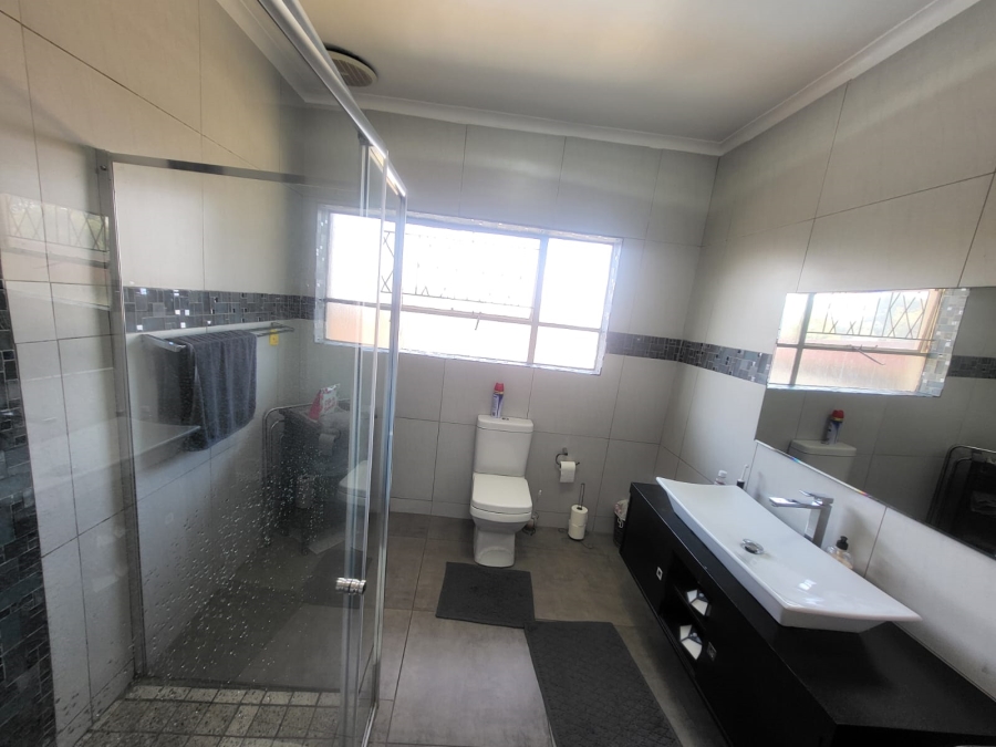 3 Bedroom Property for Sale in Risana Gauteng