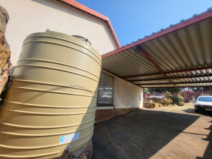 3 Bedroom Property for Sale in Risana Gauteng
