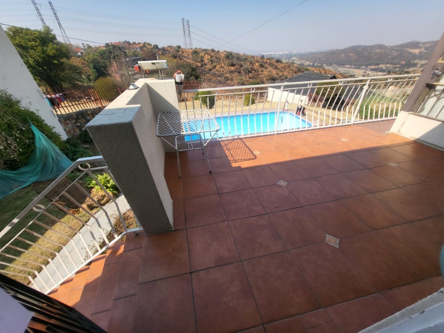 3 Bedroom Property for Sale in Risana Gauteng