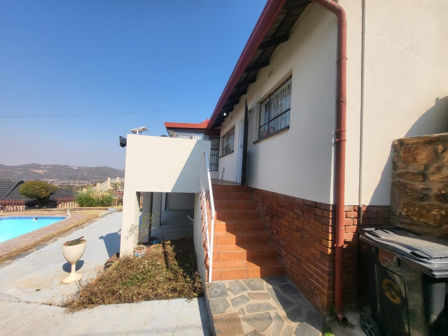 3 Bedroom Property for Sale in Risana Gauteng