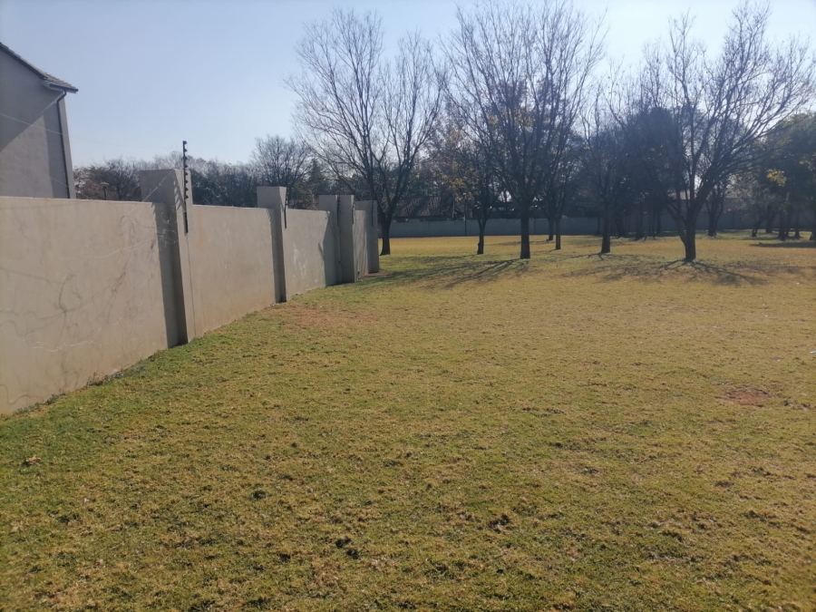 0 Bedroom Property for Sale in Raslouw Gauteng