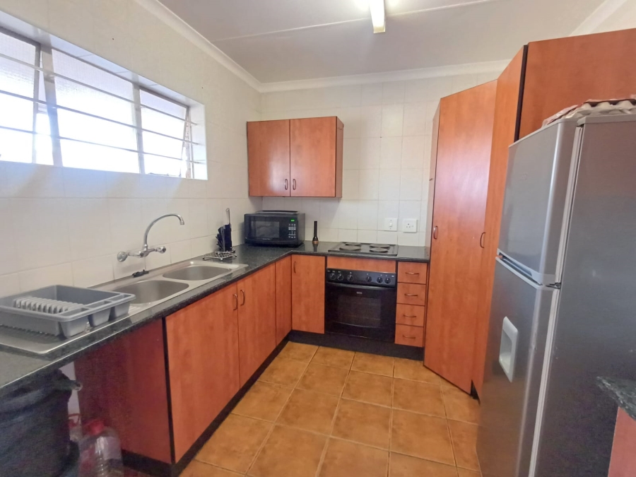 2 Bedroom Property for Sale in Rietfontein Gauteng