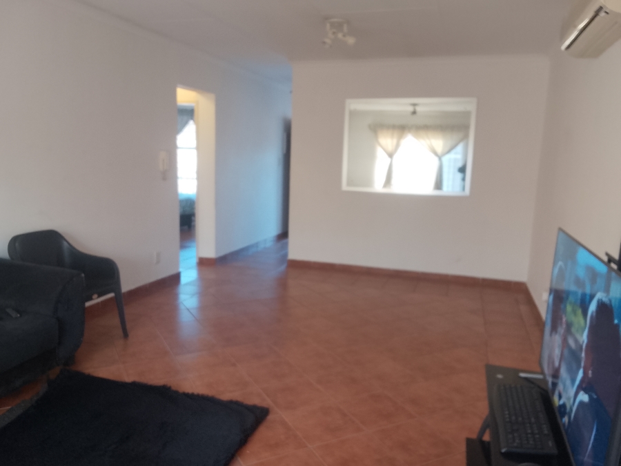 2 Bedroom Property for Sale in Rietfontein Gauteng