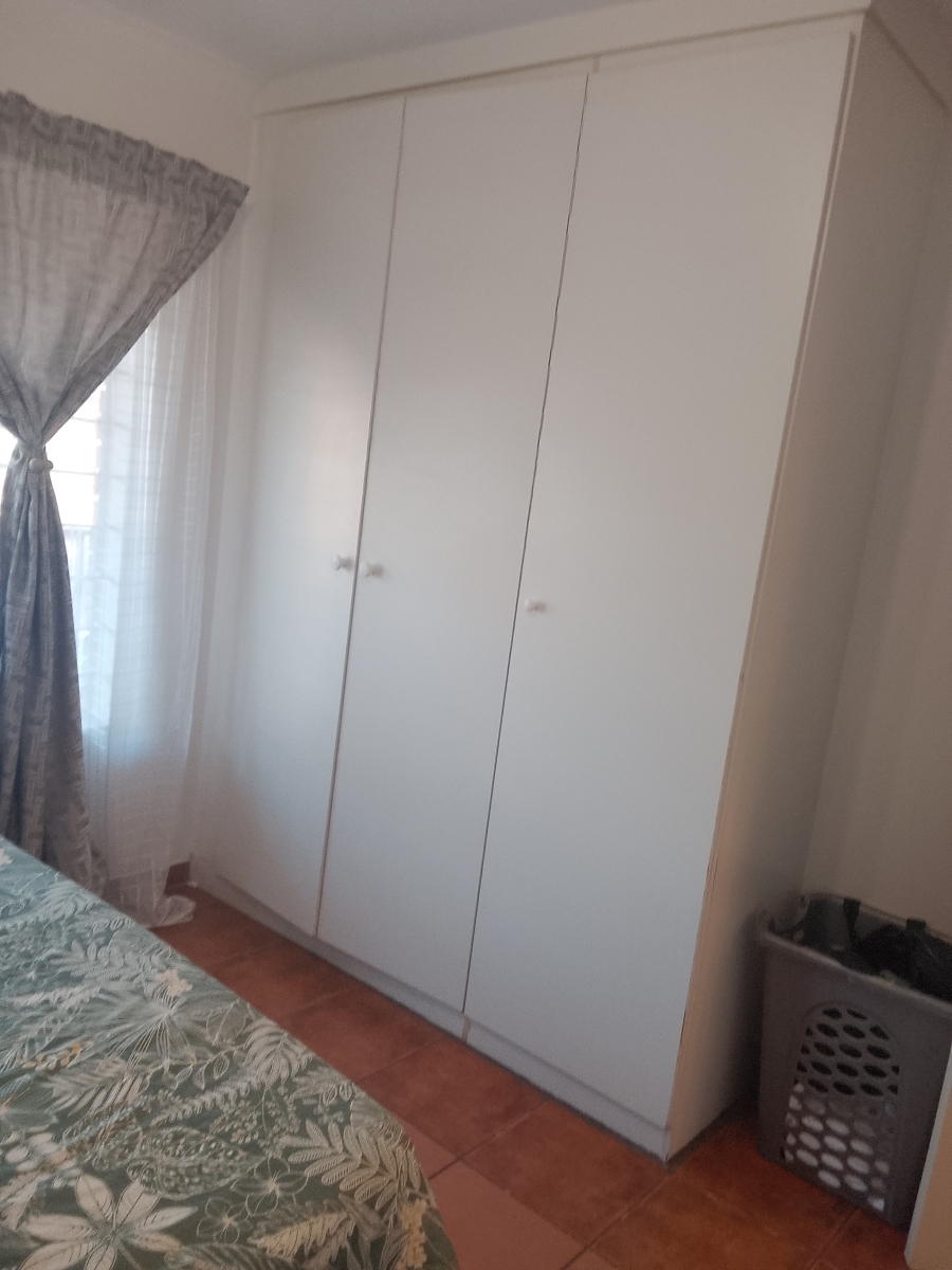 2 Bedroom Property for Sale in Rietfontein Gauteng
