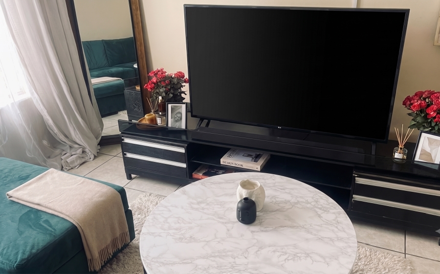 1 Bedroom Property for Sale in Grand Central Gauteng