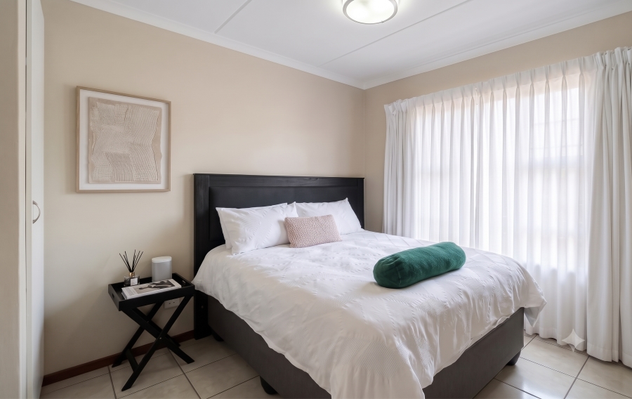 1 Bedroom Property for Sale in Grand Central Gauteng
