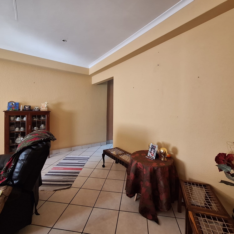 3 Bedroom Property for Sale in Rensburg Gauteng