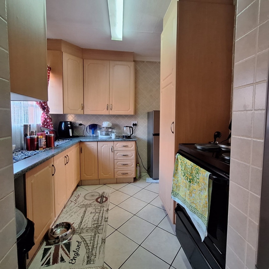 3 Bedroom Property for Sale in Rensburg Gauteng