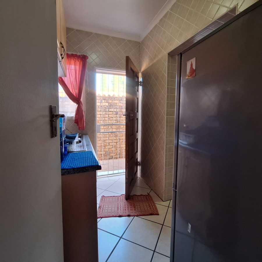 3 Bedroom Property for Sale in Rensburg Gauteng