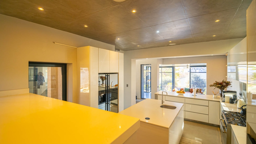 4 Bedroom Property for Sale in Helderfontein Estate Gauteng