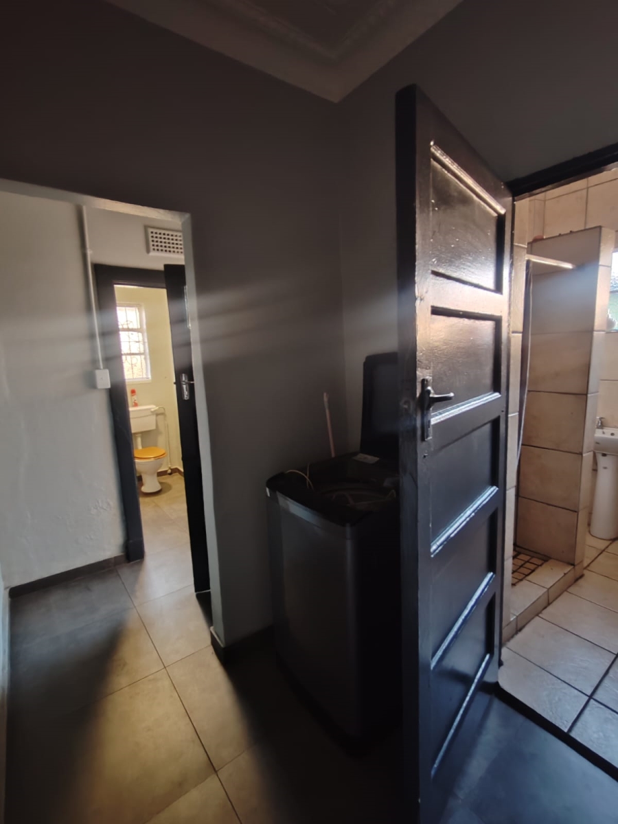To Let 1 Bedroom Property for Rent in Brenthurst Gauteng