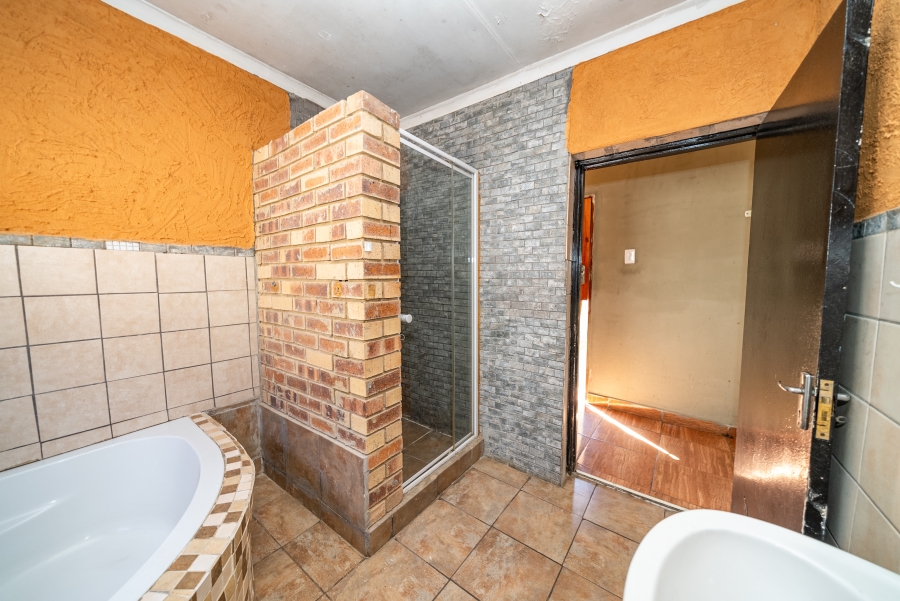 3 Bedroom Property for Sale in Minnebron Gauteng