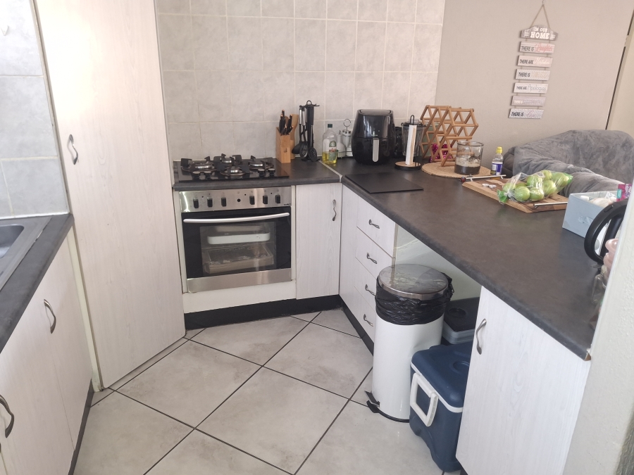 2 Bedroom Property for Sale in Huntingdon Gauteng