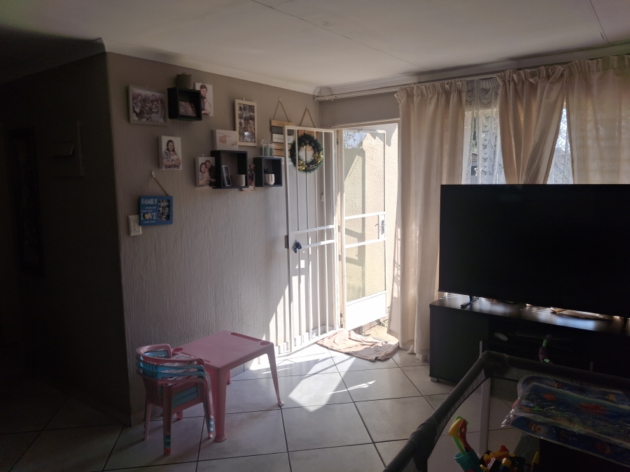 2 Bedroom Property for Sale in Huntingdon Gauteng