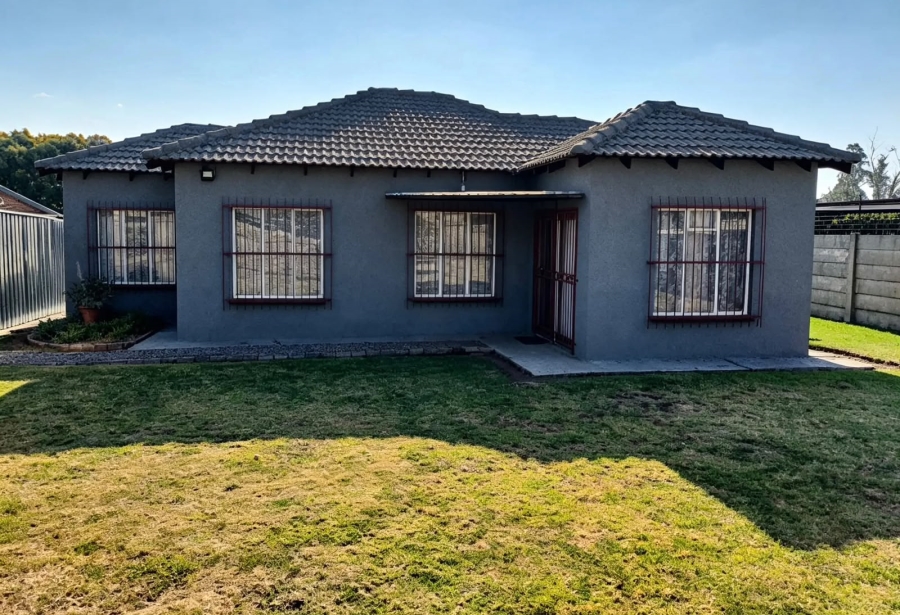 3 Bedroom Property for Sale in Riversdale Gauteng
