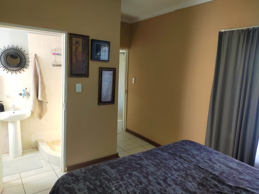 3 Bedroom Property for Sale in Riversdale Gauteng
