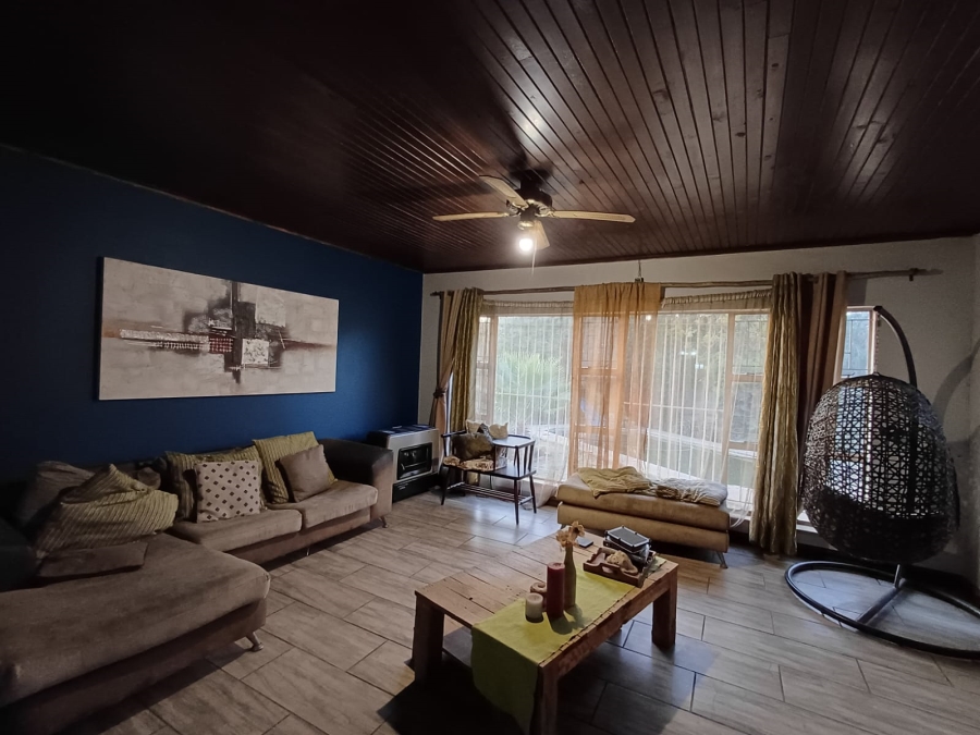 3 Bedroom Property for Sale in Flora Gardens Gauteng