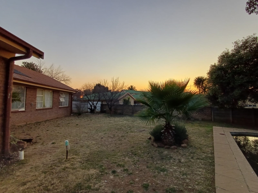 3 Bedroom Property for Sale in Flora Gardens Gauteng