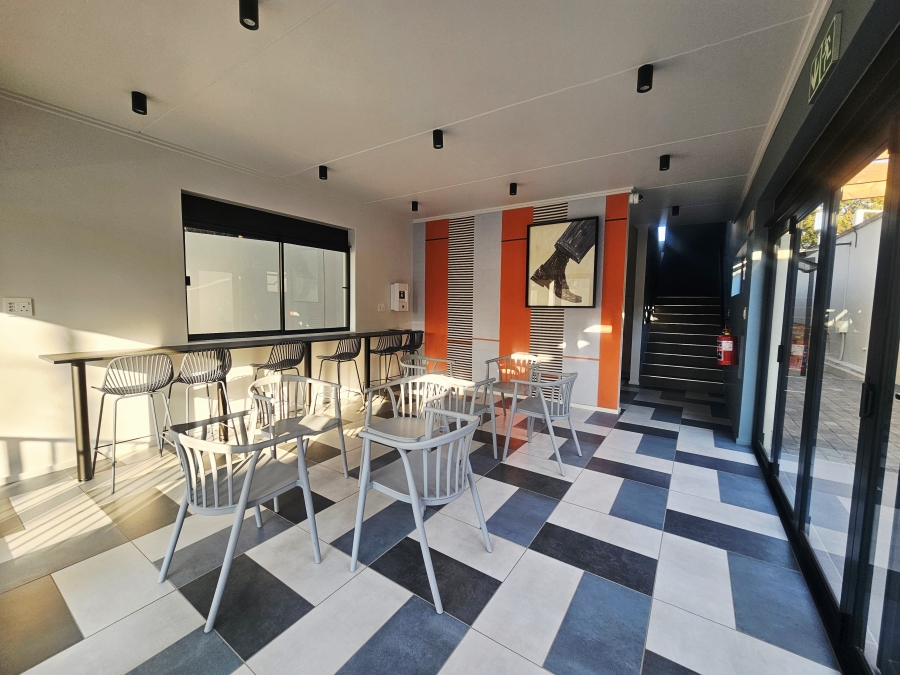 To Let 2 Bedroom Property for Rent in Wierda Valley Gauteng