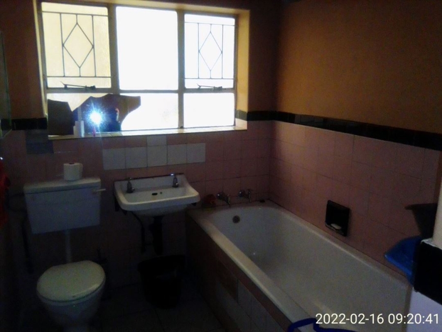 2 Bedroom Property for Sale in Kempton Park Central Gauteng