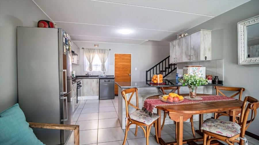 3 Bedroom Property for Sale in Goedeburg Gauteng