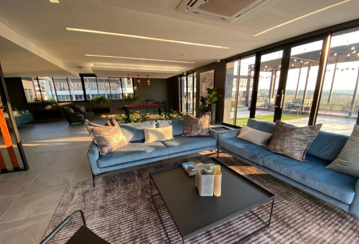 1 Bedroom Property for Sale in Sandton Central Gauteng