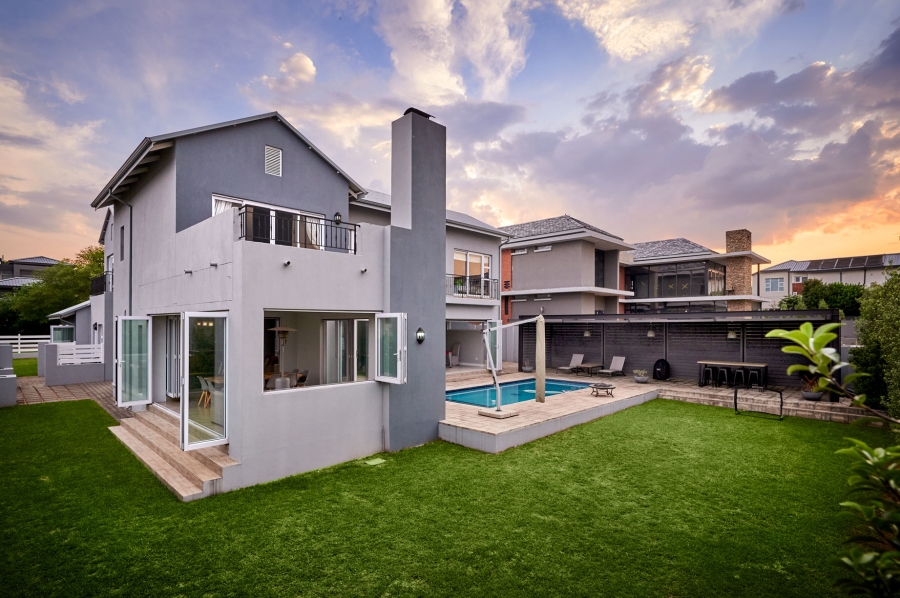 4 Bedroom Property for Sale in Waterfall Country Estate Gauteng
