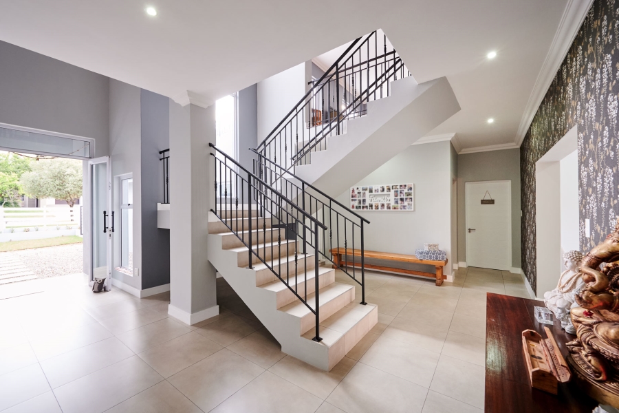 4 Bedroom Property for Sale in Waterfall Country Estate Gauteng