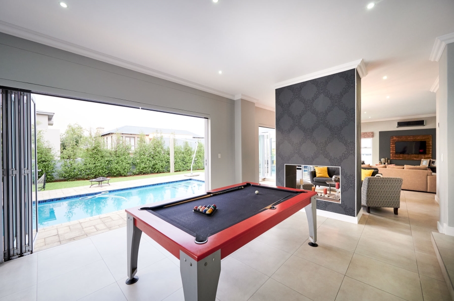 4 Bedroom Property for Sale in Waterfall Country Estate Gauteng