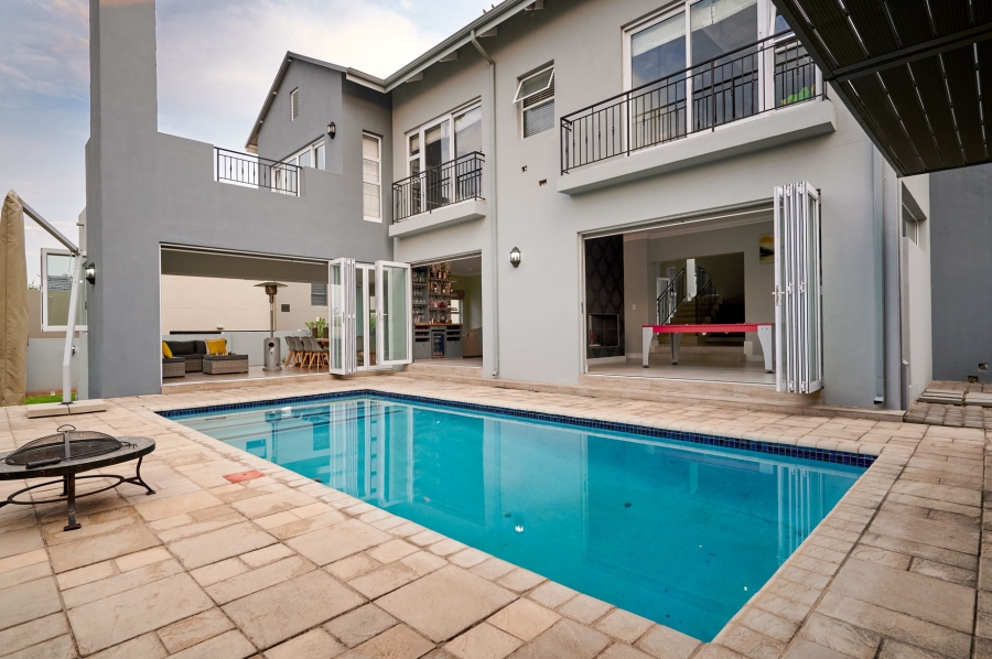 4 Bedroom Property for Sale in Waterfall Country Estate Gauteng