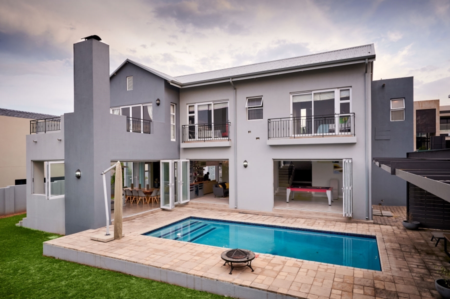 4 Bedroom Property for Sale in Waterfall Country Estate Gauteng