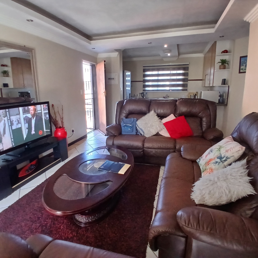 3 Bedroom Property for Sale in The Orchards Gauteng