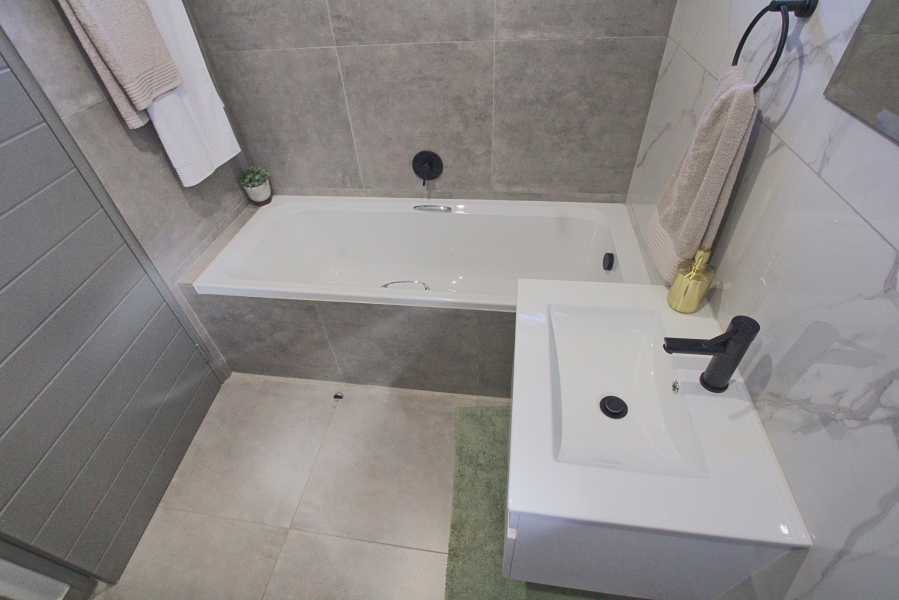 3 Bedroom Property for Sale in North Riding AH Gauteng