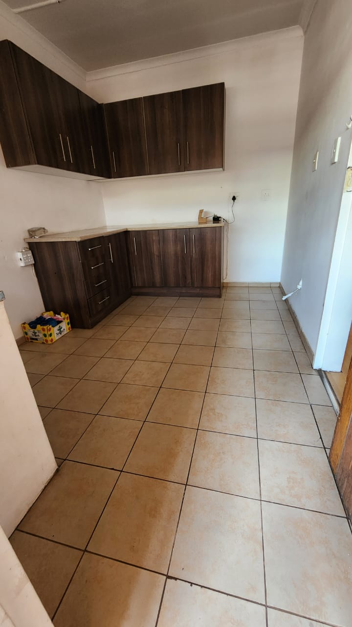 To Let 3 Bedroom Property for Rent in Lenasia Gauteng