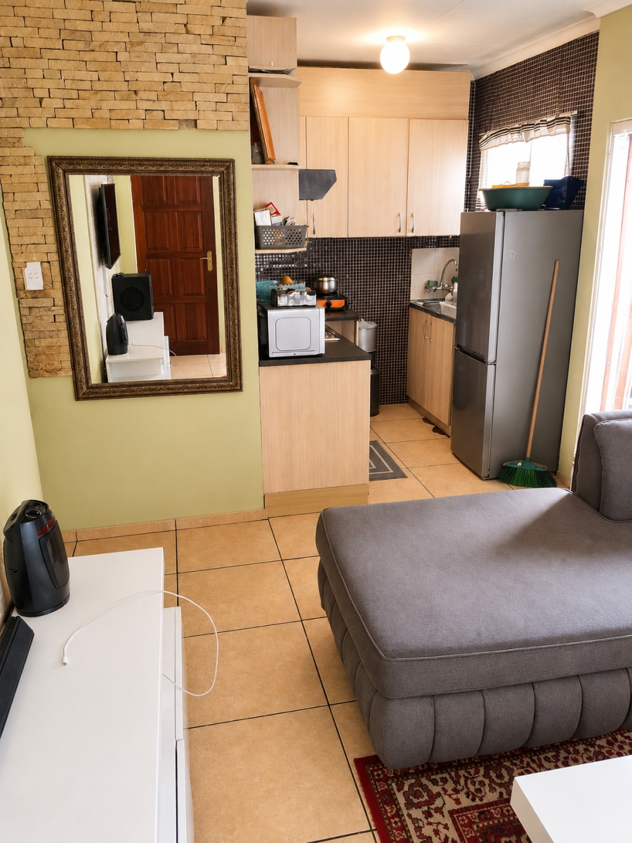 5 Bedroom Property for Sale in Cosmo City Gauteng