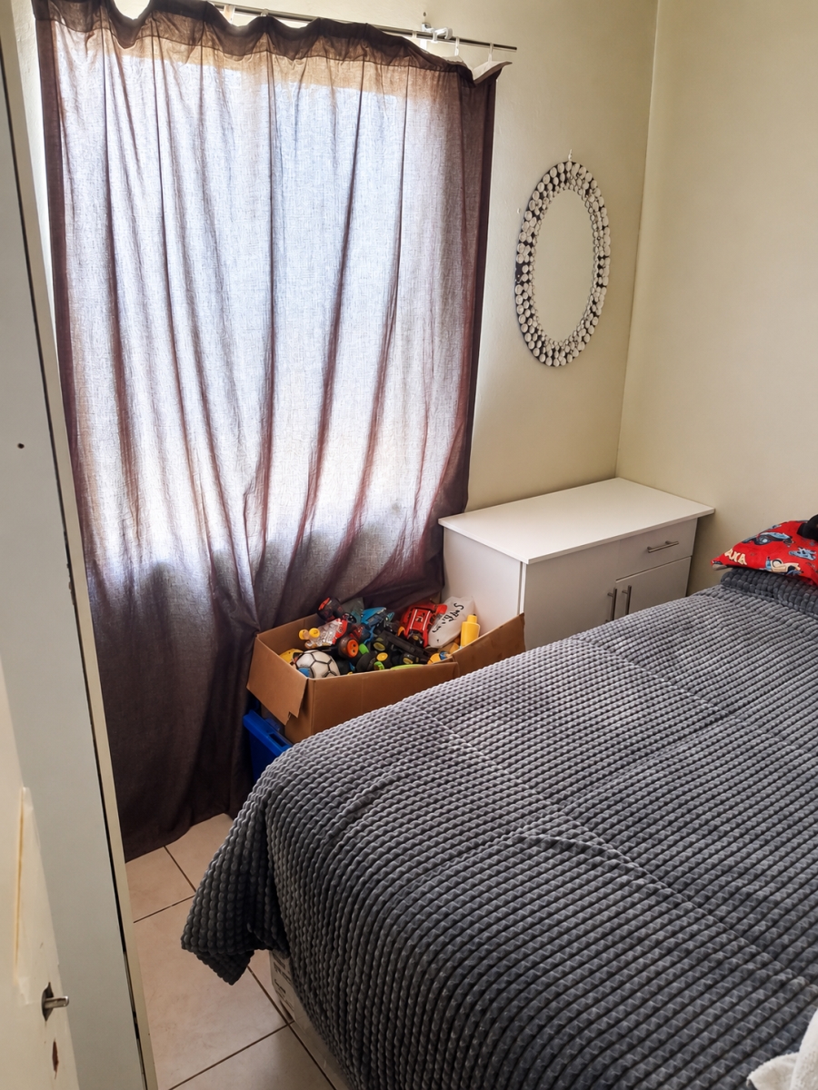 5 Bedroom Property for Sale in Cosmo City Gauteng