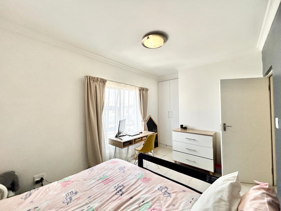 3 Bedroom Property for Sale in Thatchfield Estate Gauteng