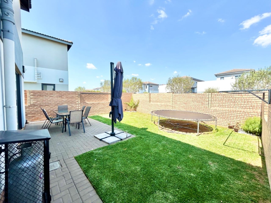 3 Bedroom Property for Sale in Thatchfield Estate Gauteng
