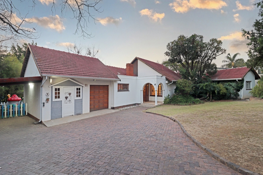 4 Bedroom Property for Sale in Bryanston Gauteng