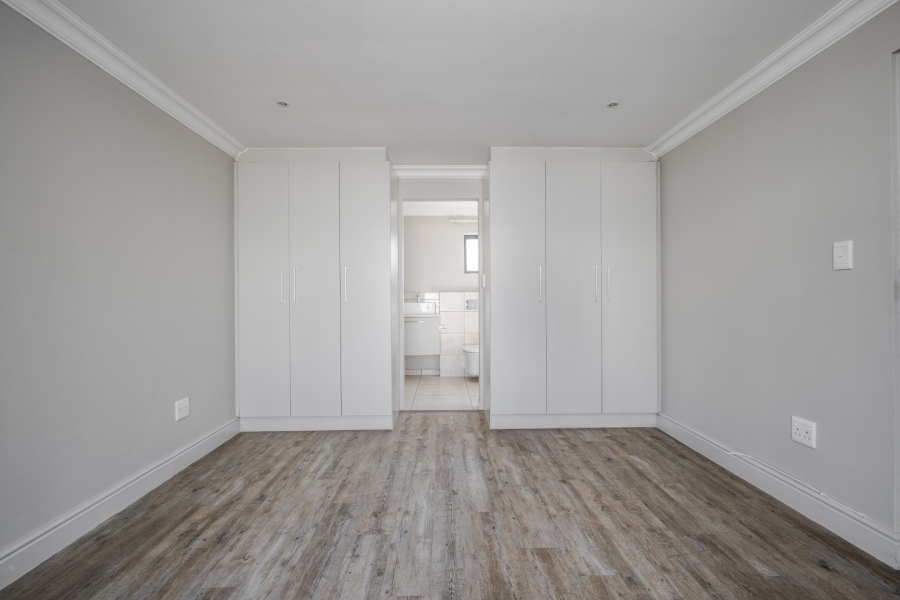 3 Bedroom Property for Sale in Broadacres Gauteng