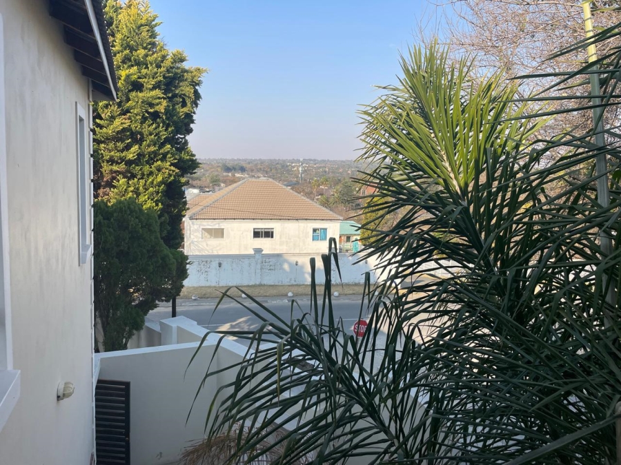 To Let 1 Bedroom Property for Rent in Bloubosrand Gauteng