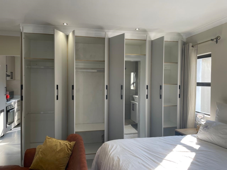 To Let 1 Bedroom Property for Rent in Bloubosrand Gauteng