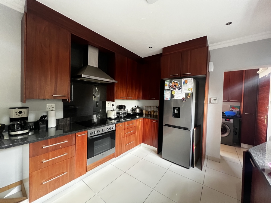 To Let 3 Bedroom Property for Rent in Noordwyk Gauteng