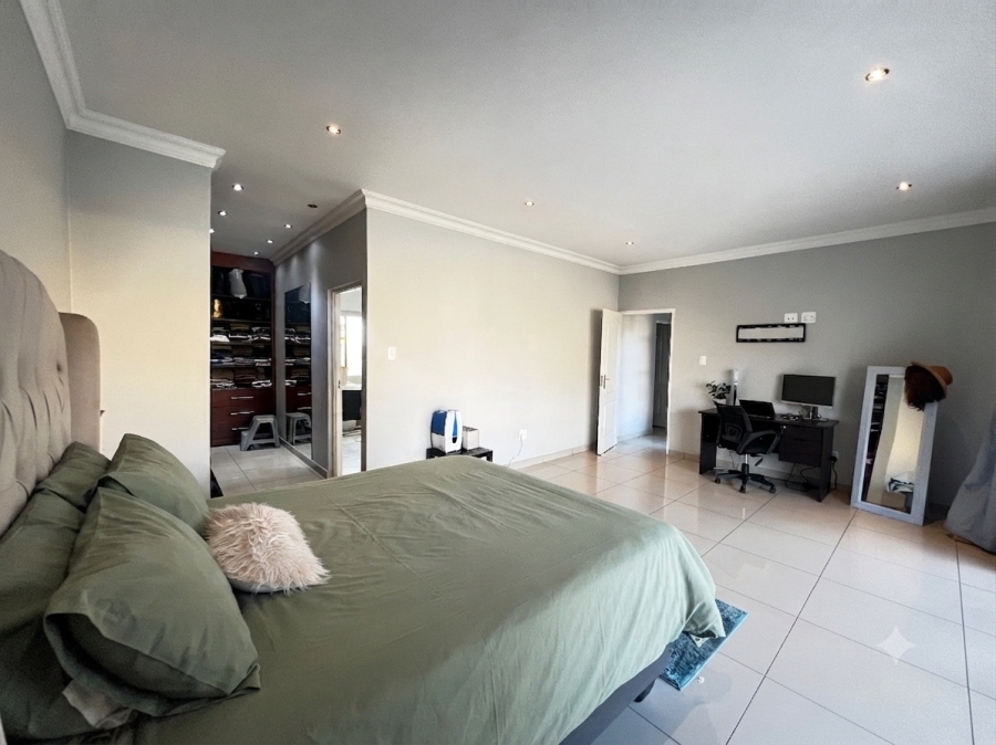To Let 3 Bedroom Property for Rent in Noordwyk Gauteng