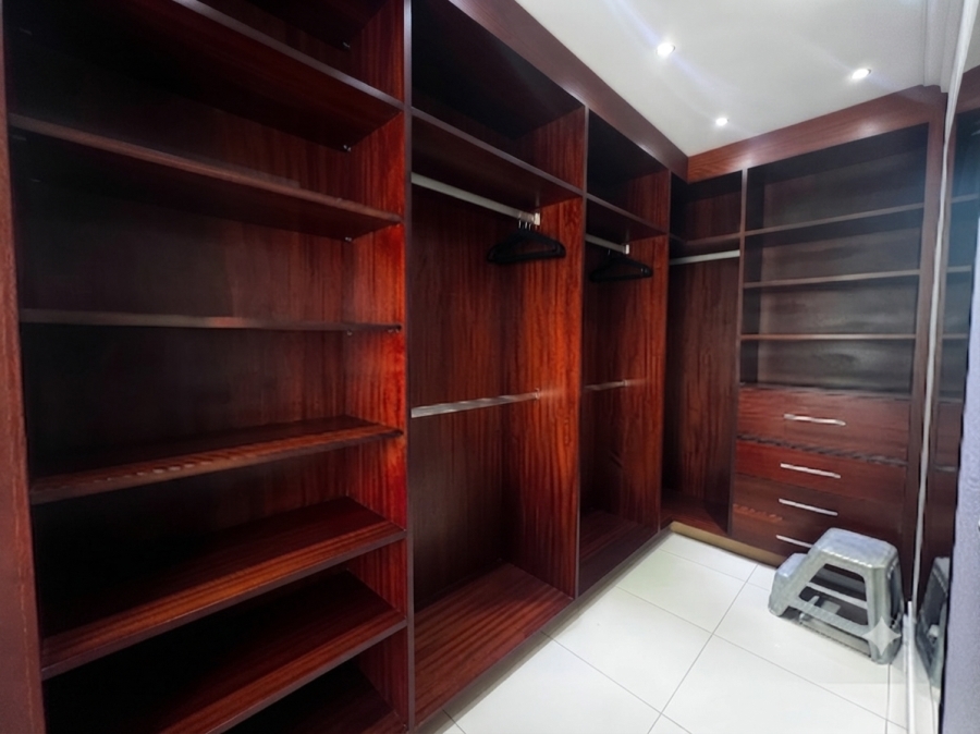 To Let 3 Bedroom Property for Rent in Noordwyk Gauteng