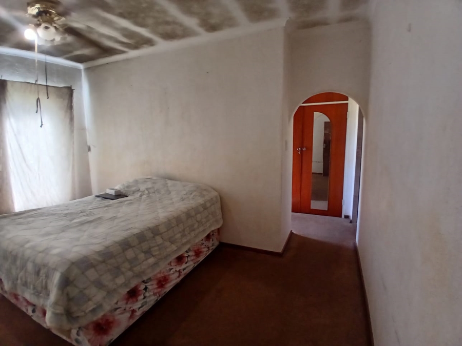 3 Bedroom Property for Sale in Carletonville Central Gauteng